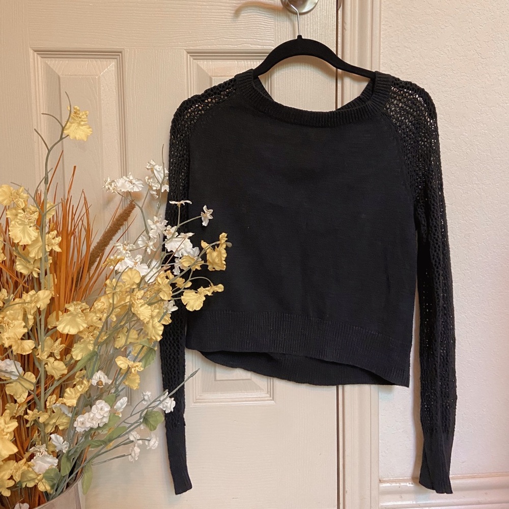 Target Mossimo sweater with net sleeves
